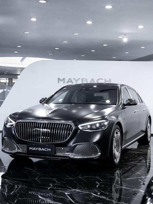 佛山182岚图汽车的售后服务让用户无忧出行，迈巴赫未来的豪华车趋势